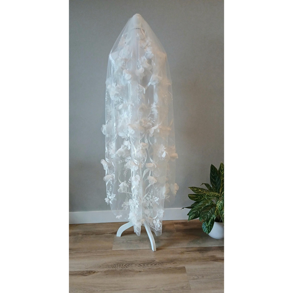 3D Floral Wedding Veil: Handmade Nylon Fingertip Veil Bridal Bride